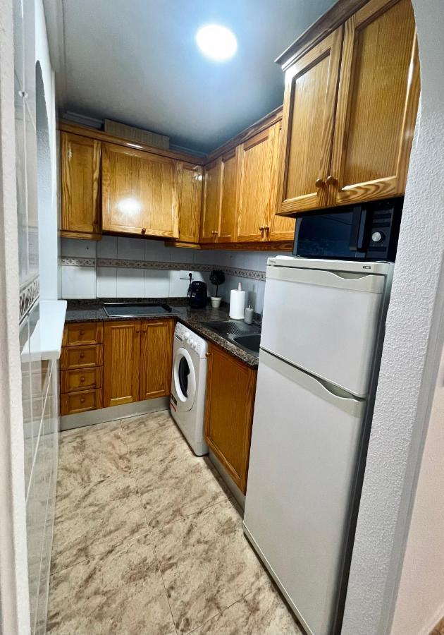 P.S. Apartment Торрев'єха Екстер'єр фото